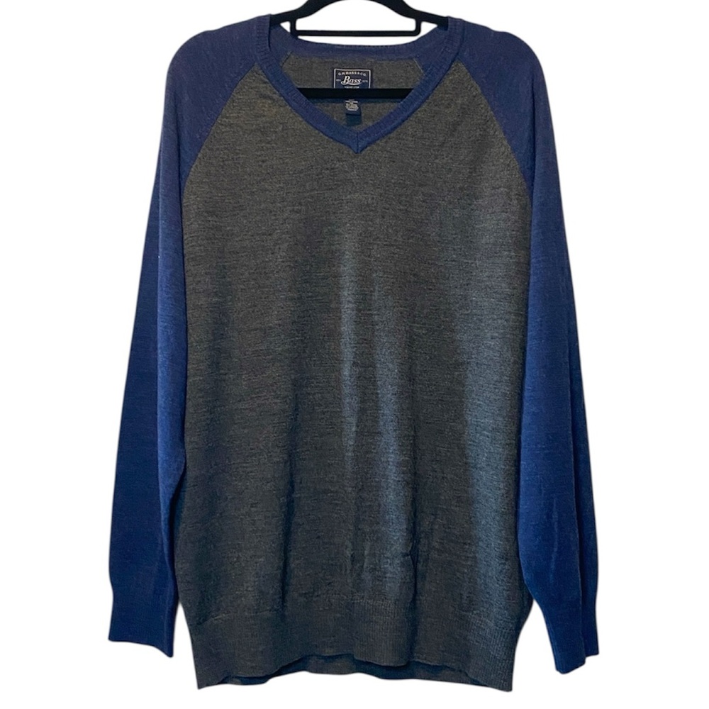 GH Bass 100% Wool Sweater Men’s XL‎ Blue Gray Raglan Lightweight VNeck Pullover